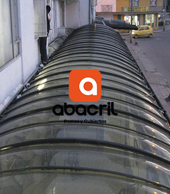 domos y cubiertas en policarbonato 