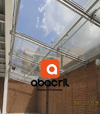 domos y cubiertas en policarbonato 